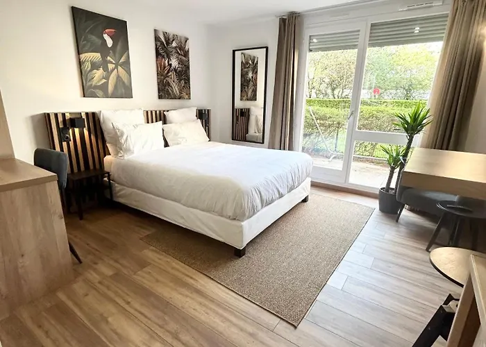 Studio 100M Gare Part-Dieu/Terrasse/Parking Prive
