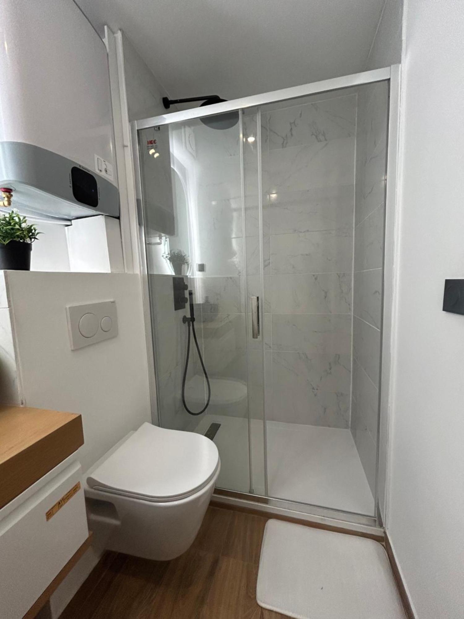 Apartment 100m Gare Part-dieu/terrasse/parking Prive